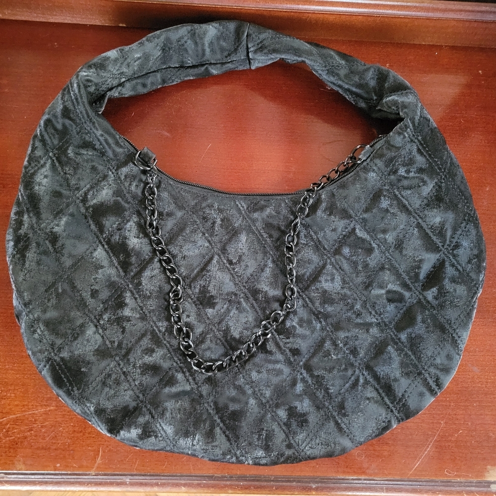 Source Unknown Black Quilted Velvet Bag